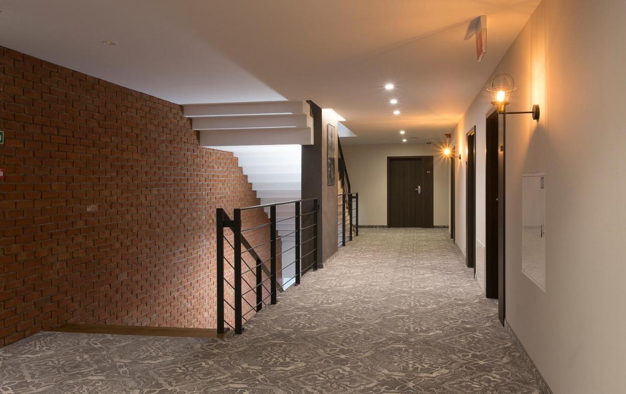Hotel Polanka Conference Center Krosno Exterior foto