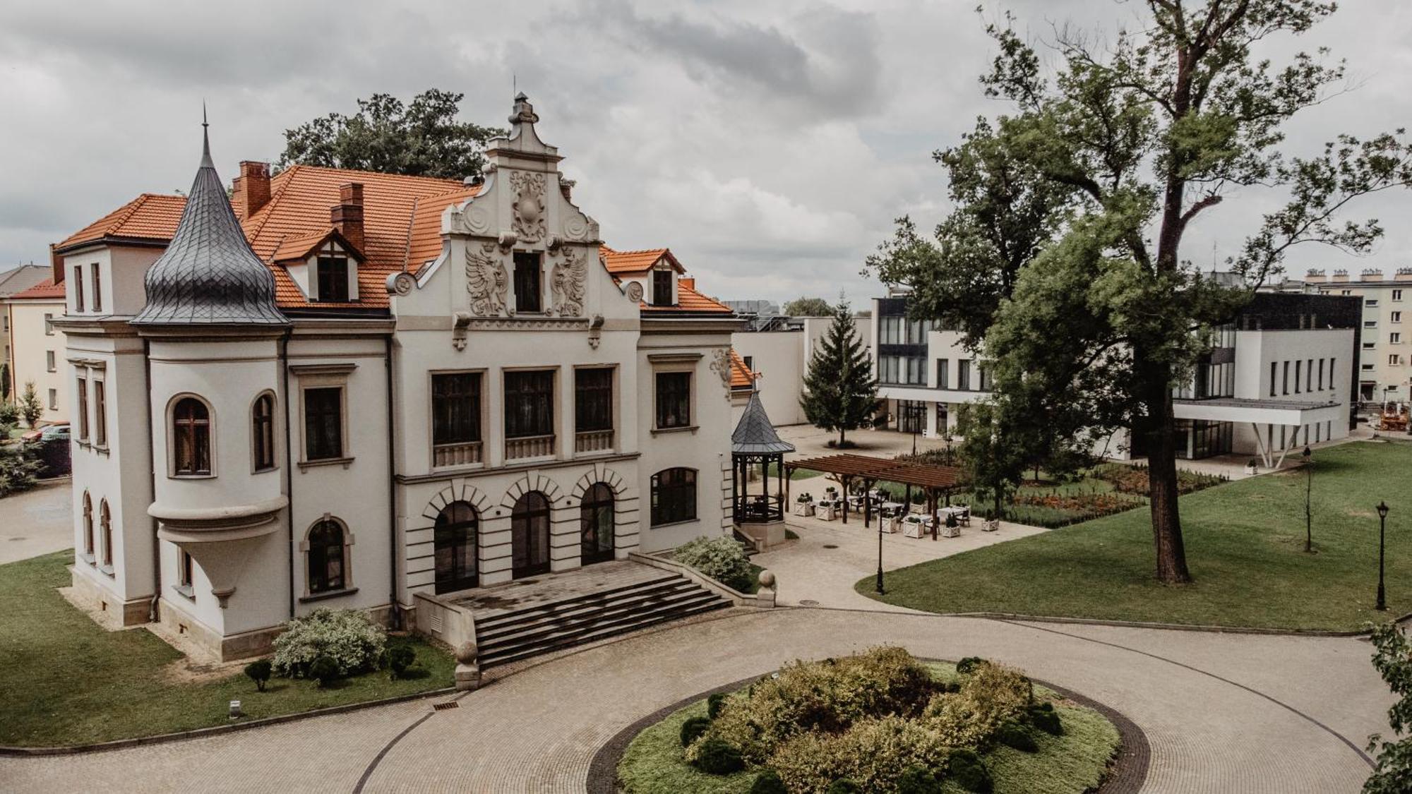 Hotel Polanka Conference Center Krosno Exterior foto